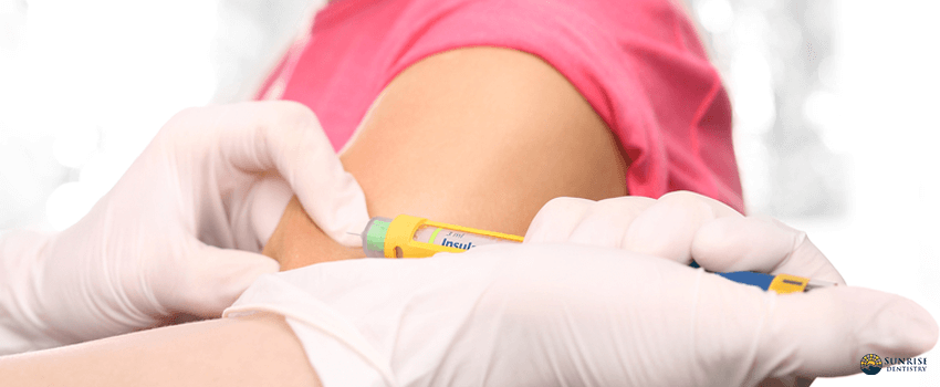 SD-Diabetes in children, child take insulin