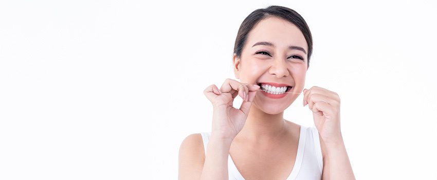 SD The Pros and Cons of Using Dental Floss